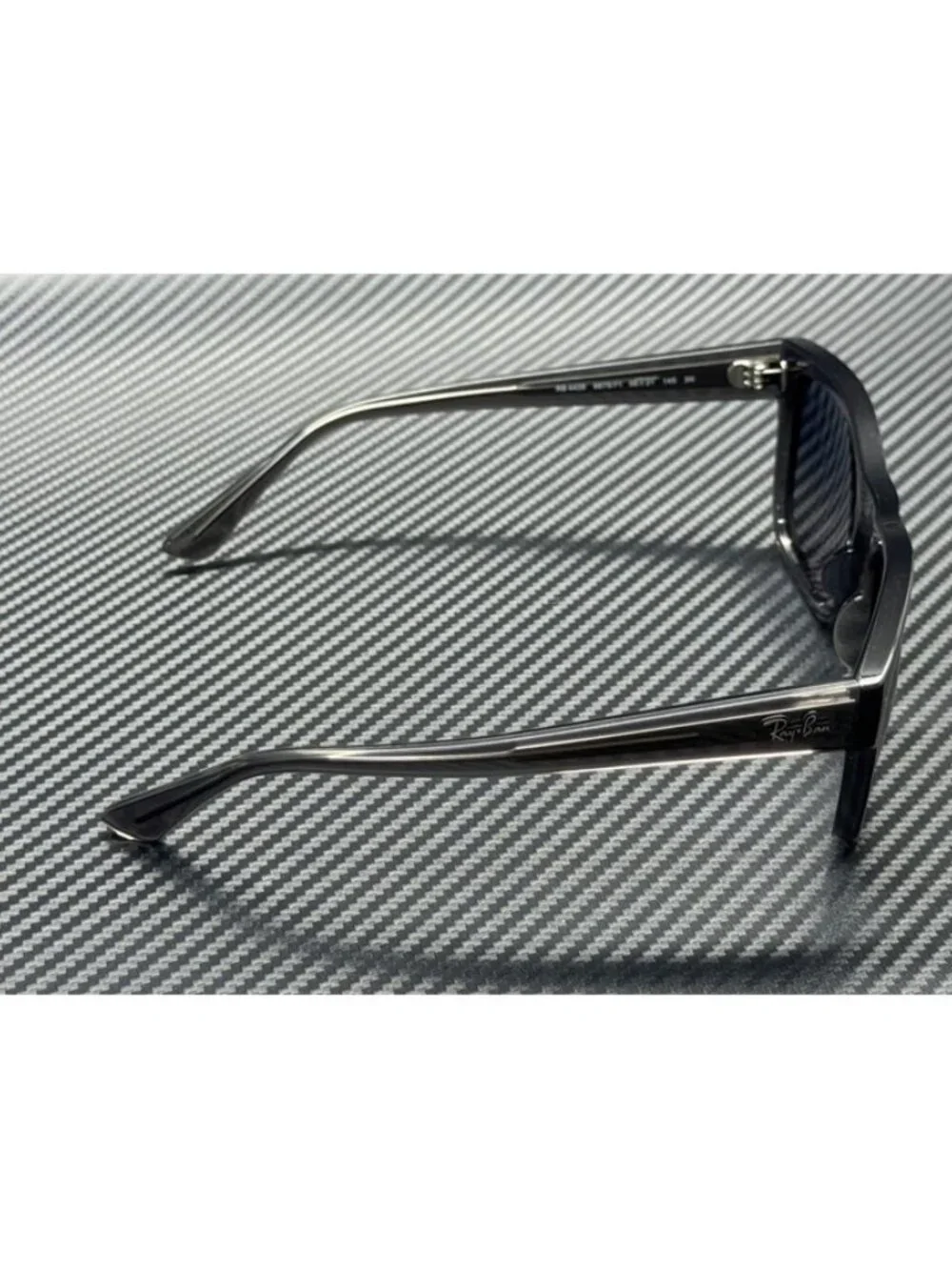 New Ray-Ban Men Dark Grey Sunglasses 56-21-145